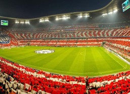 【爱游戏中国】德甲焦点对决，柏林联合铁盾迎击莱比锡红牛锐矛，六将伤缺挑战历史魔咒