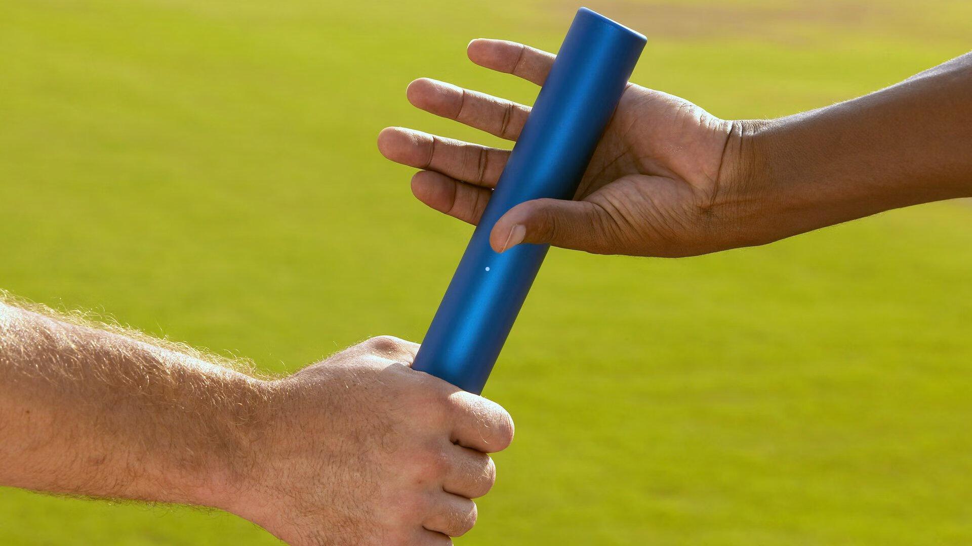 勒布朗·詹姆斯淡然回应保罗与快船风波，专注当下，无关往事